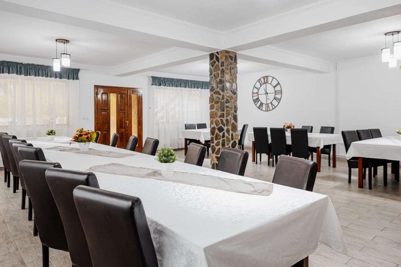 Casa Ardeleana Hotell Lotrioara Eksteriør bilde